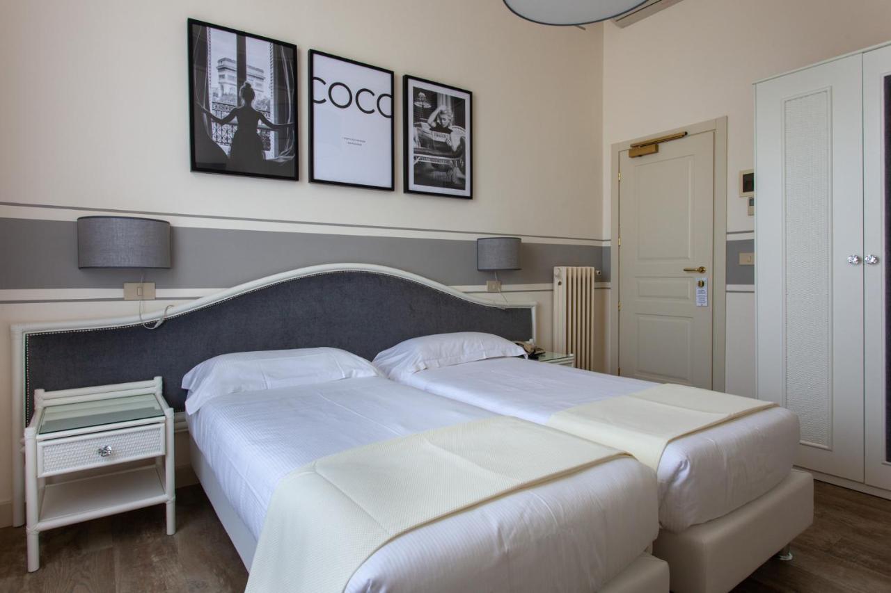 Hotel Olimpia Форте дей Марми Екстериор снимка