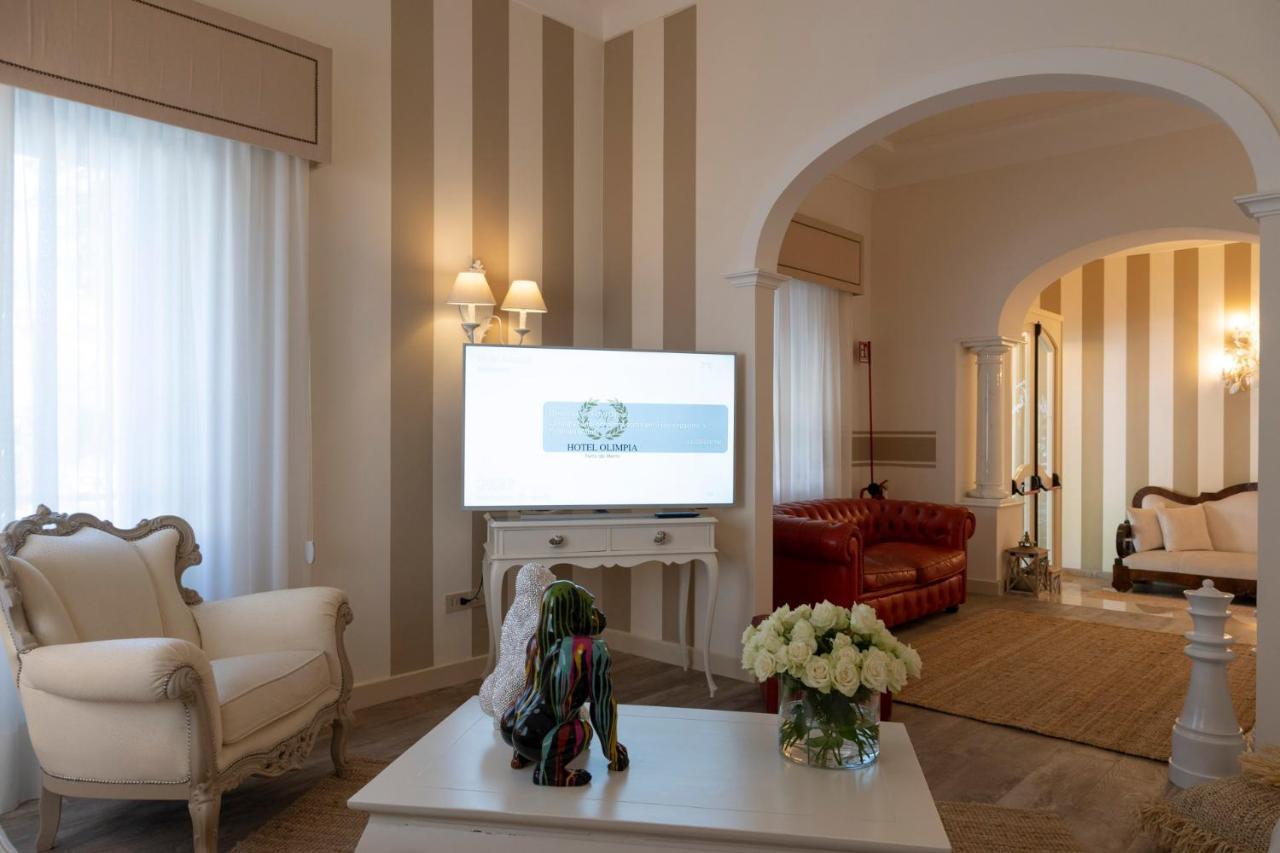 Hotel Olimpia Форте дей Марми Екстериор снимка